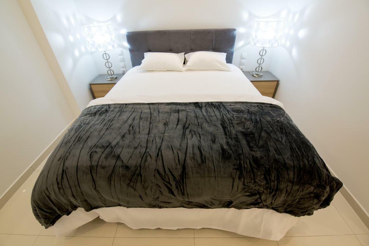 White Lux Apartment For 2 Vipgreece Athènes Extérieur photo